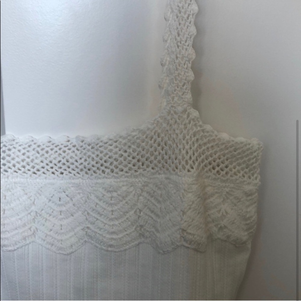 Free People knit tank top😍 - Picture 3 of 5